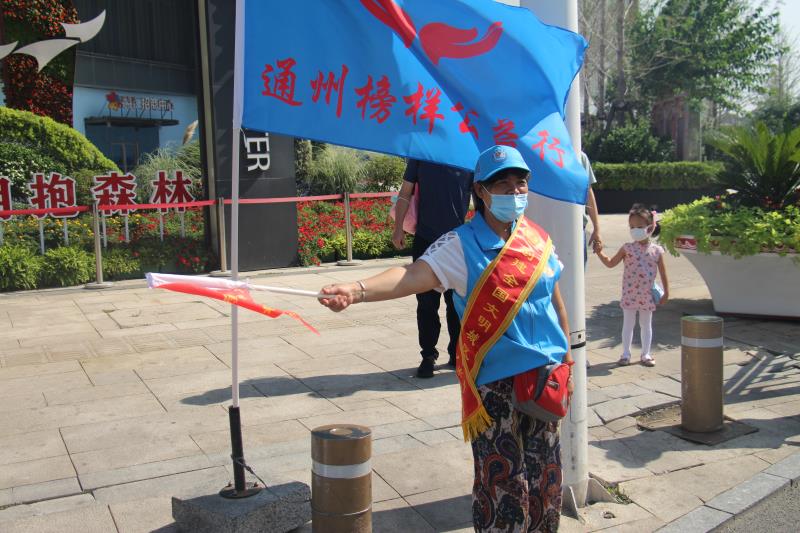 <strong>这骚逼丝袜高跟草逼视频</strong>